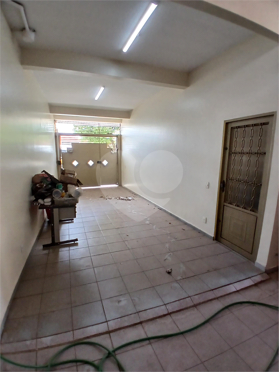 Sobrado à venda com 3 quartos, 218m² - Foto 18