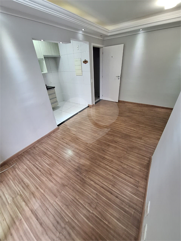 Apartamento à venda com 2 quartos, 48m² - Foto 12