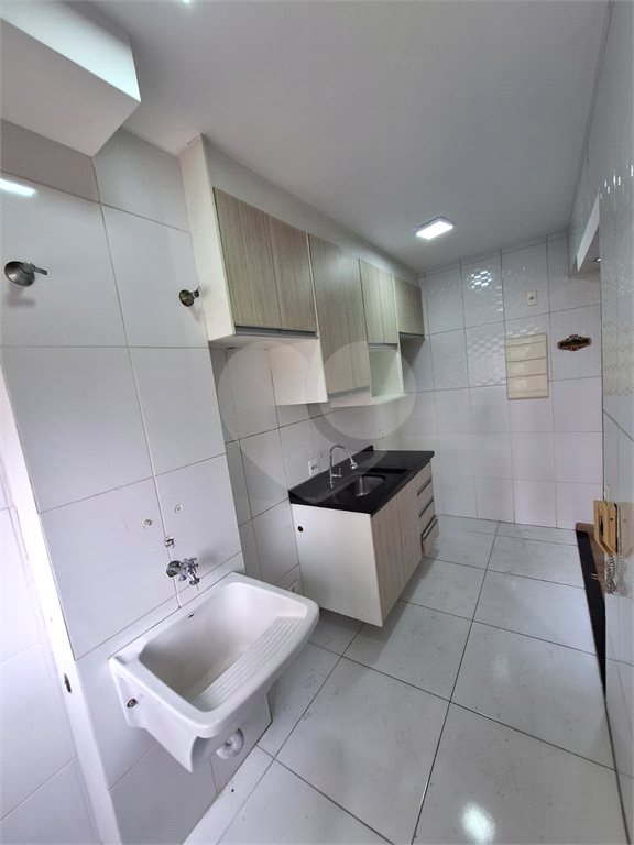 Apartamento à venda com 2 quartos, 48m² - Foto 9