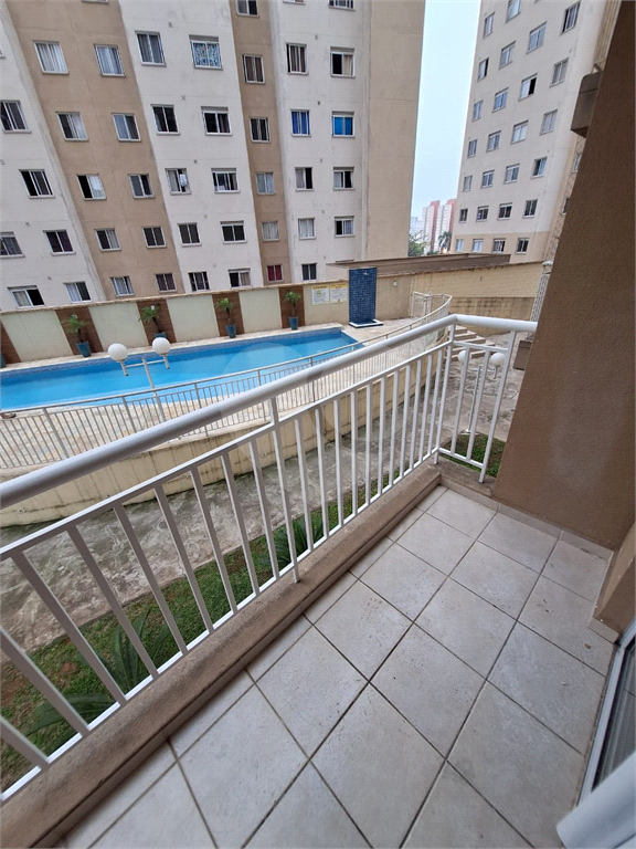 APARTAMENTO em ITAQUERA
