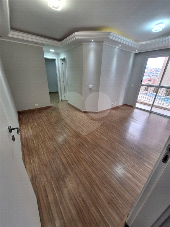 APARTAMENTO em ITAQUERA