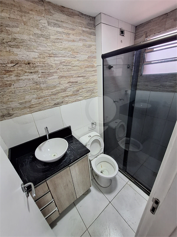APARTAMENTO em ITAQUERA