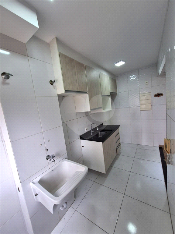 APARTAMENTO em ITAQUERA