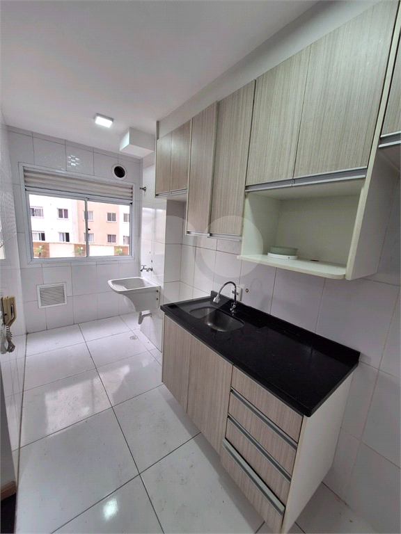 APARTAMENTO em ITAQUERA