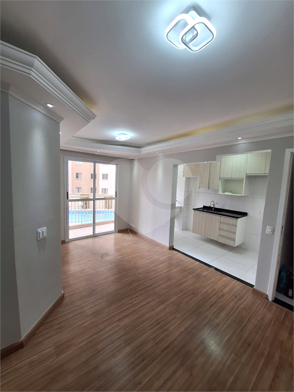 APARTAMENTO em ITAQUERA