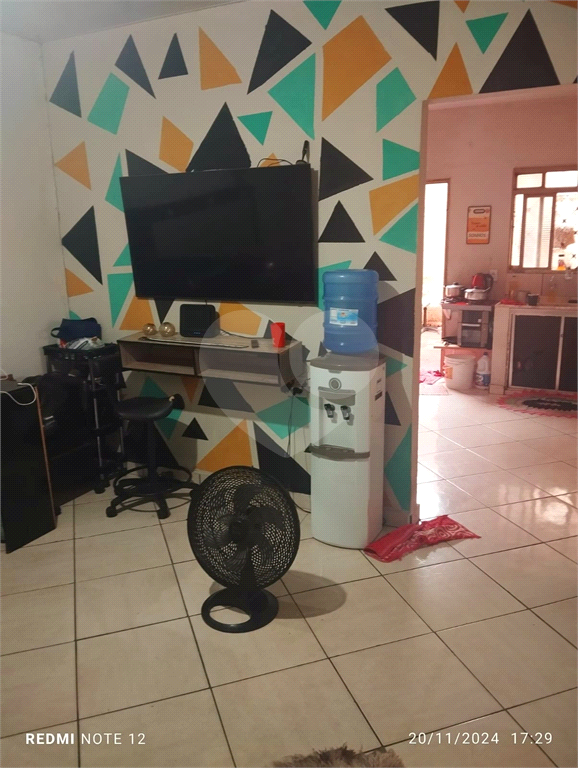 Vende casa térrea de 2 quartos – com garagem no bairro de Eldorado – São José do Rio Preto