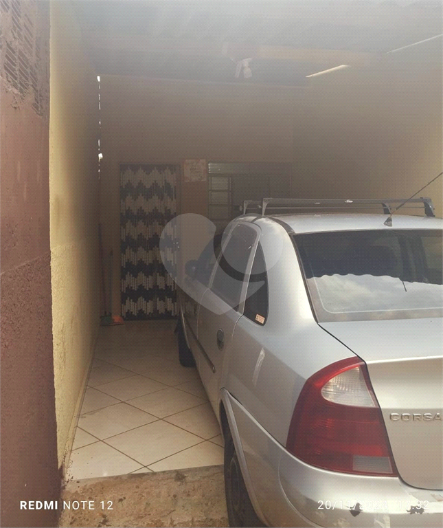 Vende casa térrea de 2 quartos – com garagem no bairro de Eldorado – São José do Rio Preto