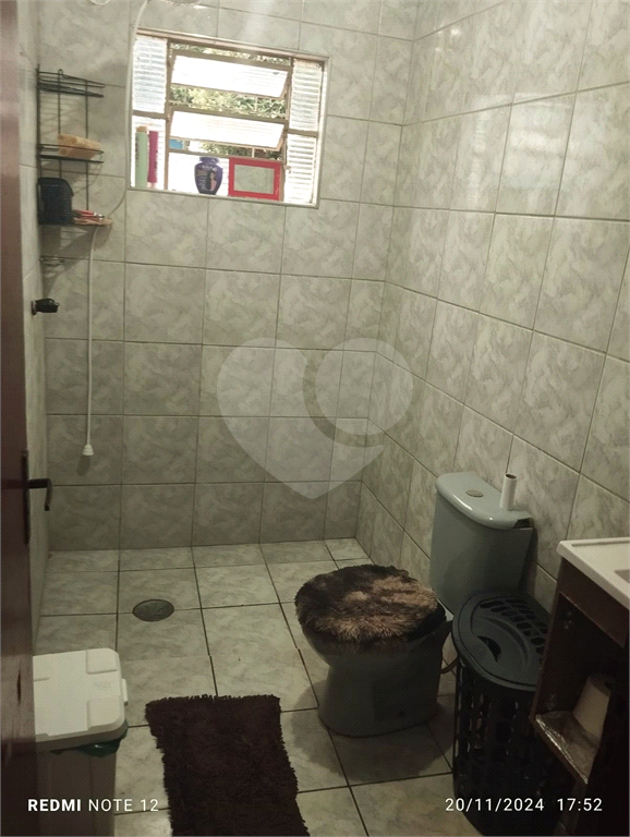 Vende casa térrea de 2 quartos – com garagem no bairro de Eldorado – São José do Rio Preto