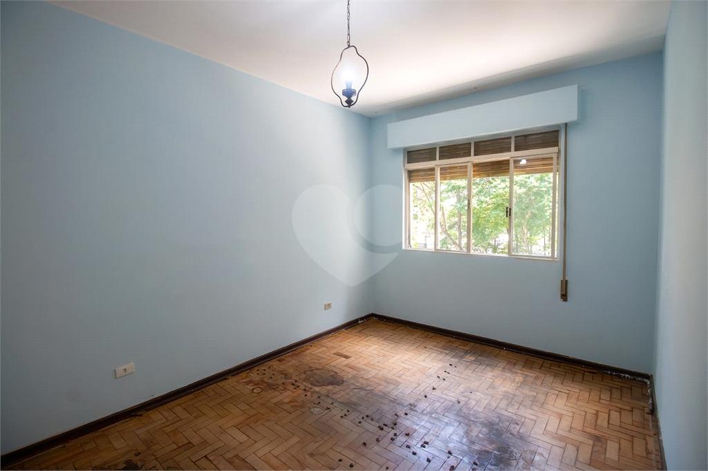Apartamento à venda oportunidade única para reforma no Itaim Bibi