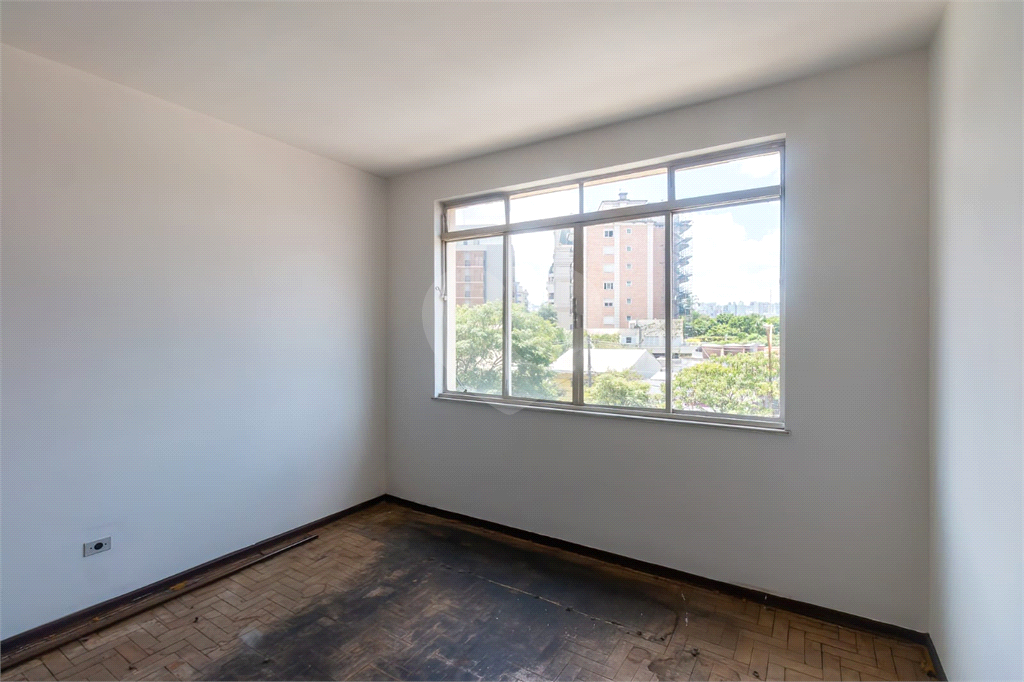 Apartamento à venda oportunidade única para reforma no Itaim Bibi