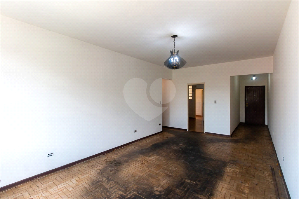 Apartamento à venda oportunidade única para reforma no Itaim Bibi