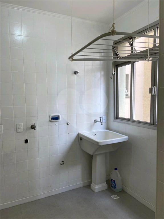 Apartamento à venda em Santo André, no bairro Vila Bastos, Região Central 