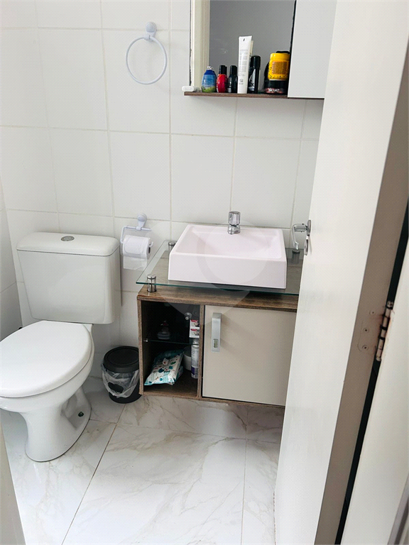 Apartamento à venda com 2 quartos, 61m² - Foto 15