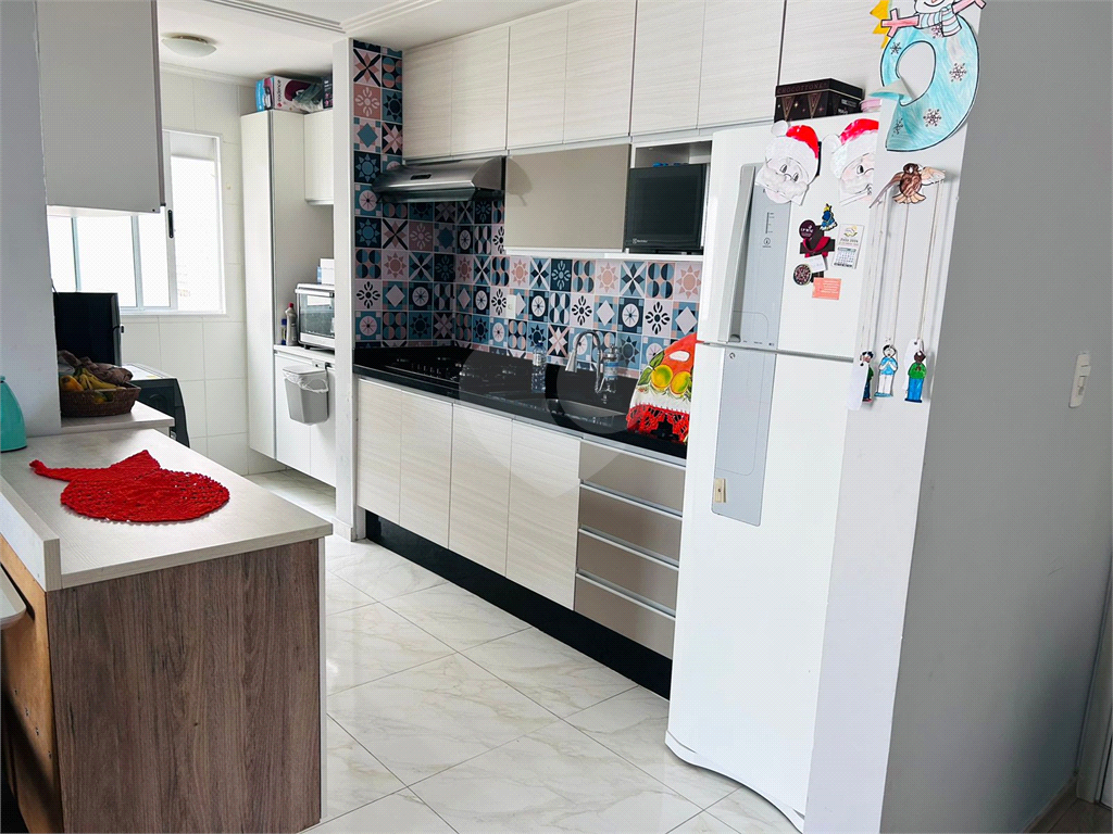 Apartamento à venda com 2 quartos, 61m² - Foto 8