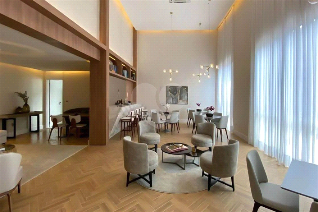 APARTAMENTO em BROOKLIN