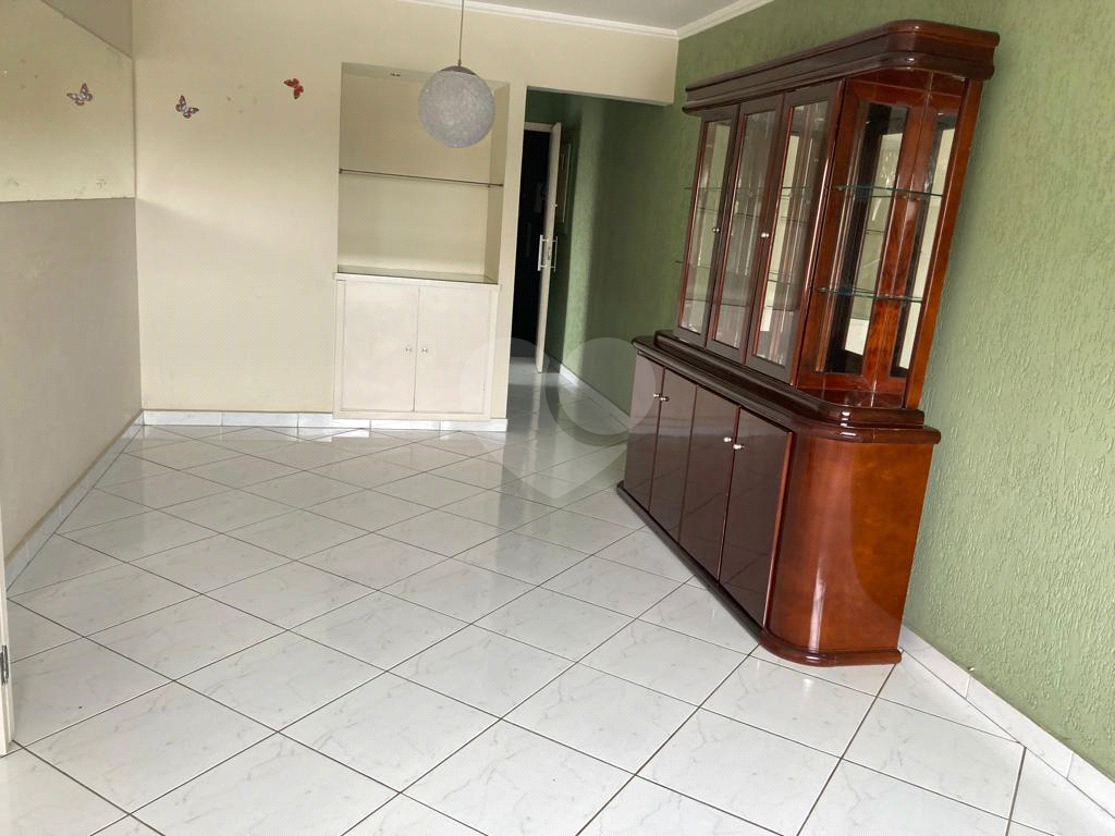 APARTAMENTO em CUPECÊ