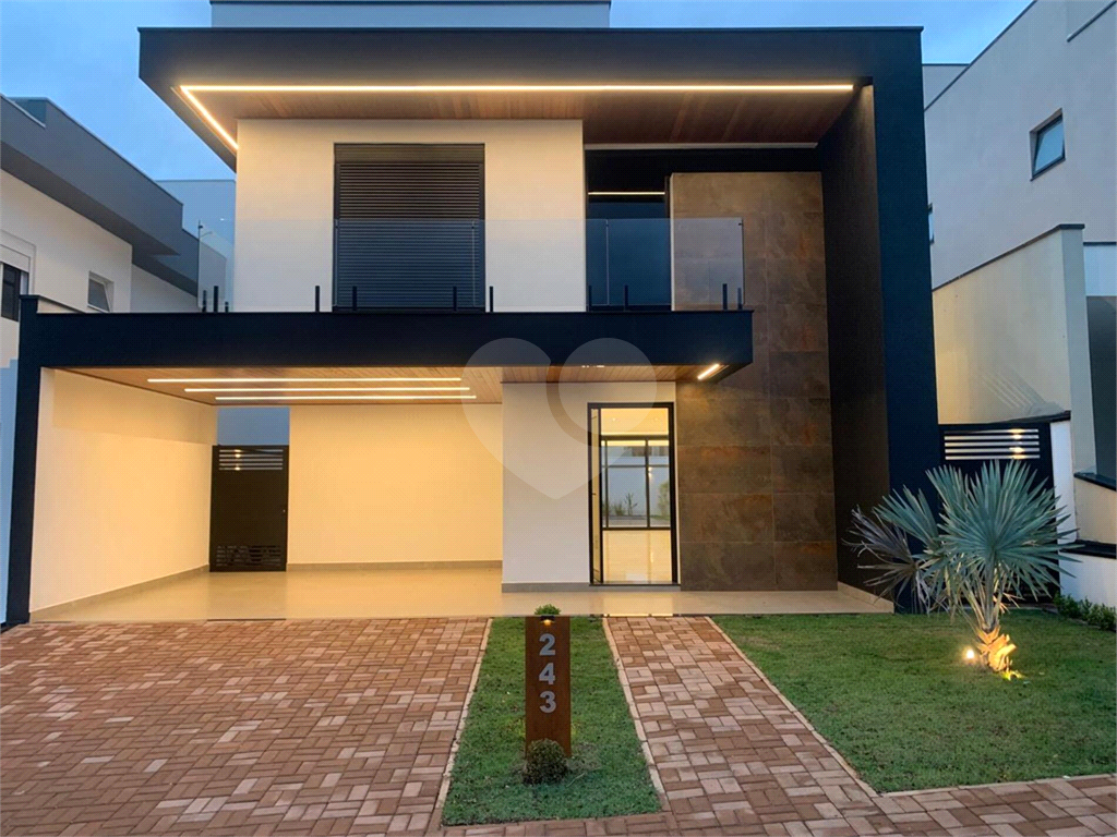 Casa de Condomínio à venda com 3 quartos, 249m² - Foto 3