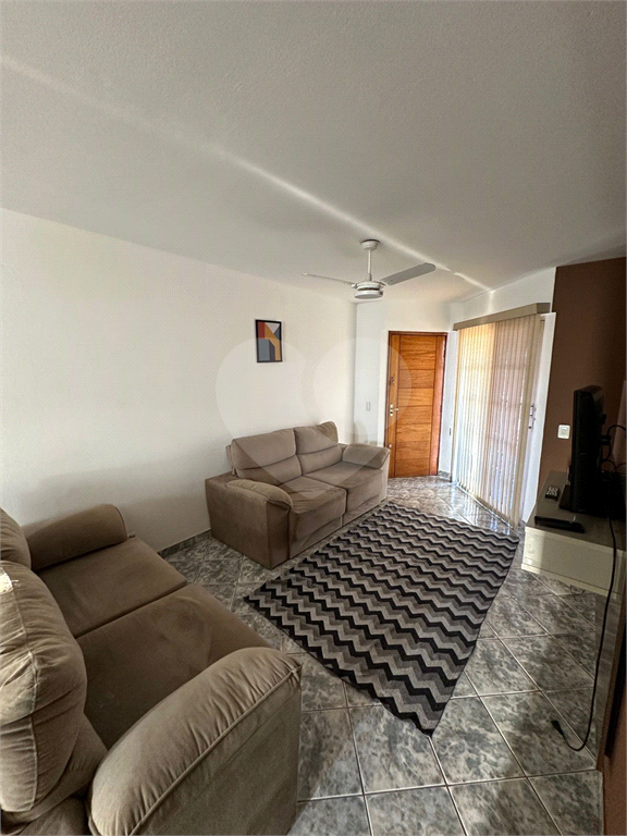 Apartamento à venda com 2 quartos, 94m² - Foto 2