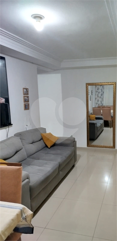 Apartamento à venda com 2 quartos, 47m² - Foto 3