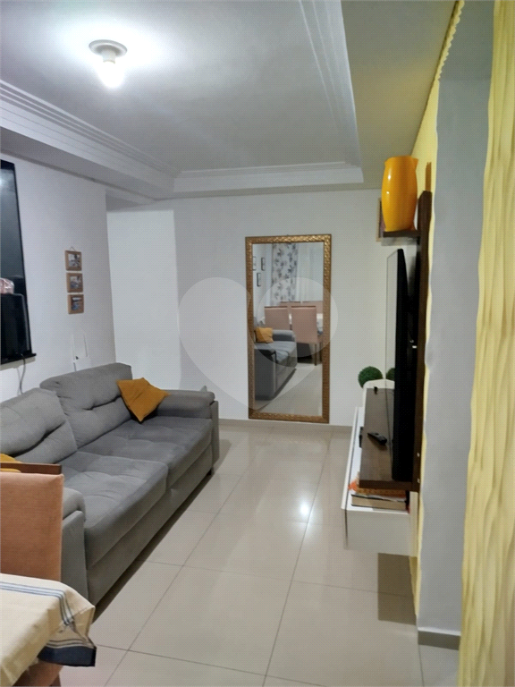 Apartamento à venda com 2 quartos, 47m² - Foto 2