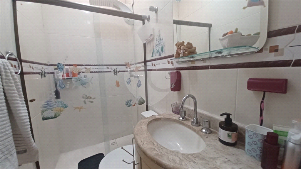 Condomínio Fechado - Imirim -3 dormitórios, sendo uma suíte com sacada, 2 vagas