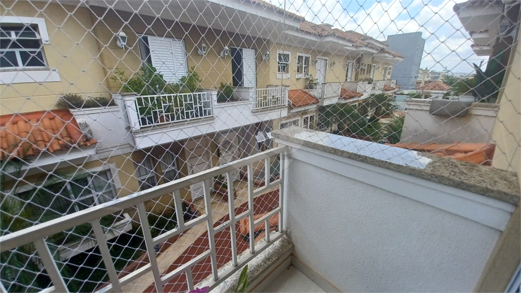Condomínio Fechado - Imirim -3 dormitórios, sendo uma suíte com sacada, 2 vagas