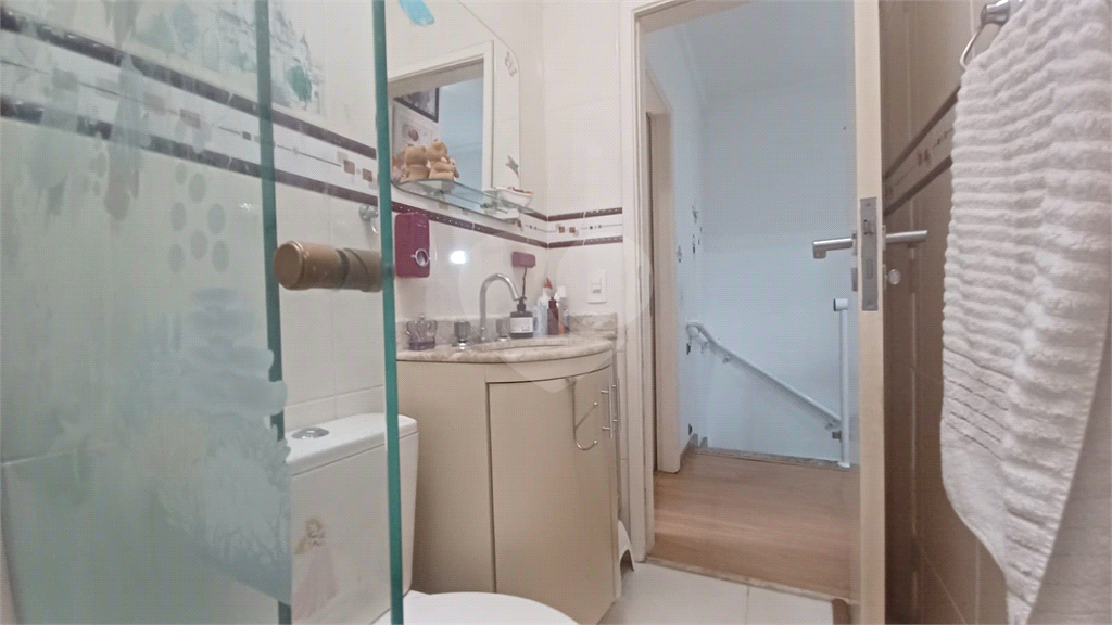 Condomínio Fechado - Imirim -3 dormitórios, sendo uma suíte com sacada, 2 vagas