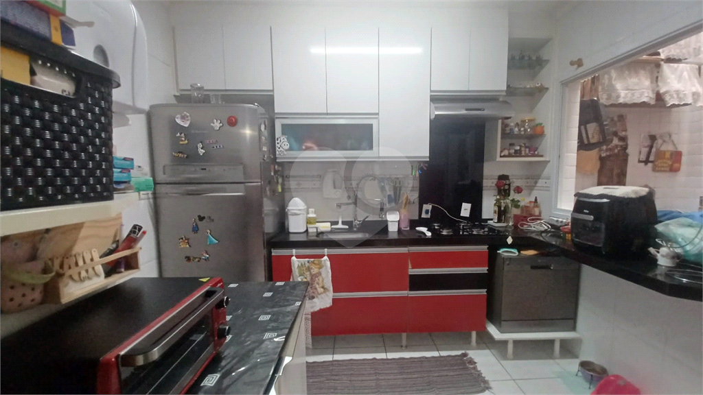 Condomínio Fechado - Imirim -3 dormitórios, sendo uma suíte com sacada, 2 vagas