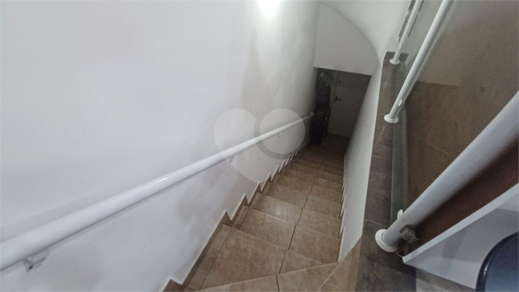 Condomínio Fechado - Imirim -3 dormitórios, sendo uma suíte com sacada, 2 vagas