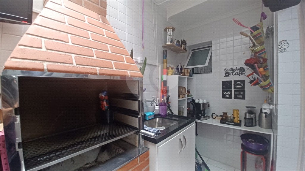 Condomínio Fechado - Imirim -3 dormitórios, sendo uma suíte com sacada, 2 vagas