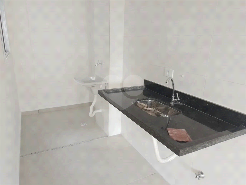Apartamento 2 Dormitórios, Agua Fria. Aceita Pet.