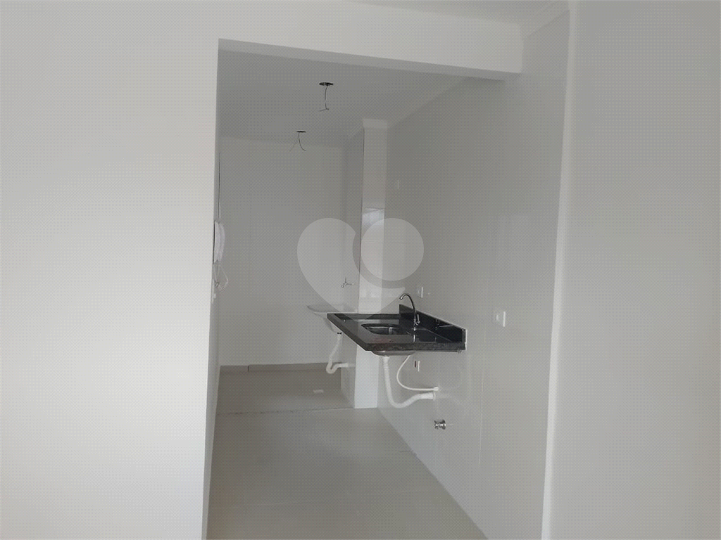Apartamento 2 Dormitórios, Agua Fria. Aceita Pet.