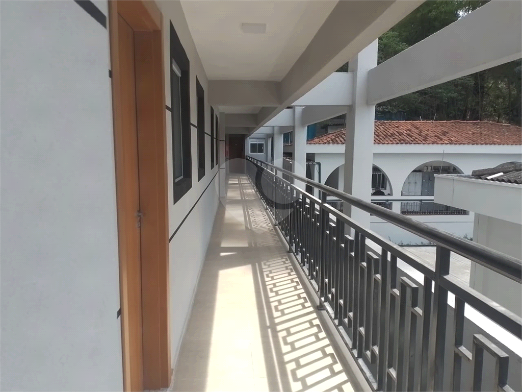 Apartamento 2 Dormitórios, Agua Fria. Aceita Pet.