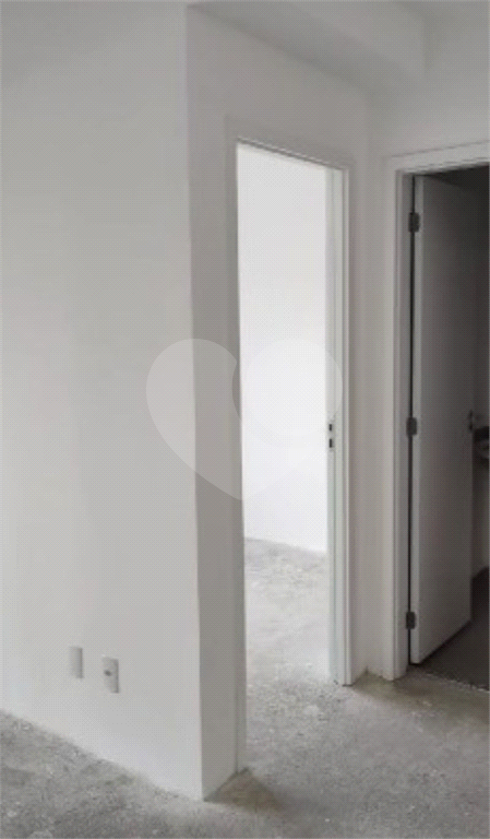 Apartamento um dormitorio a venda em Moema