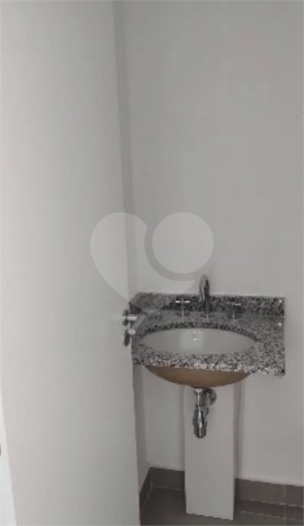 Apartamento um dormitorio a venda em Moema