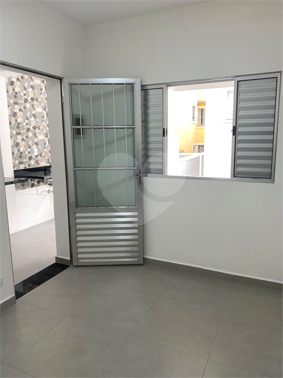 Sobrado com 3 Quartos , 1 Suíte e Edícula com Área Gourmet, totalmente reformado à Venda em Santana