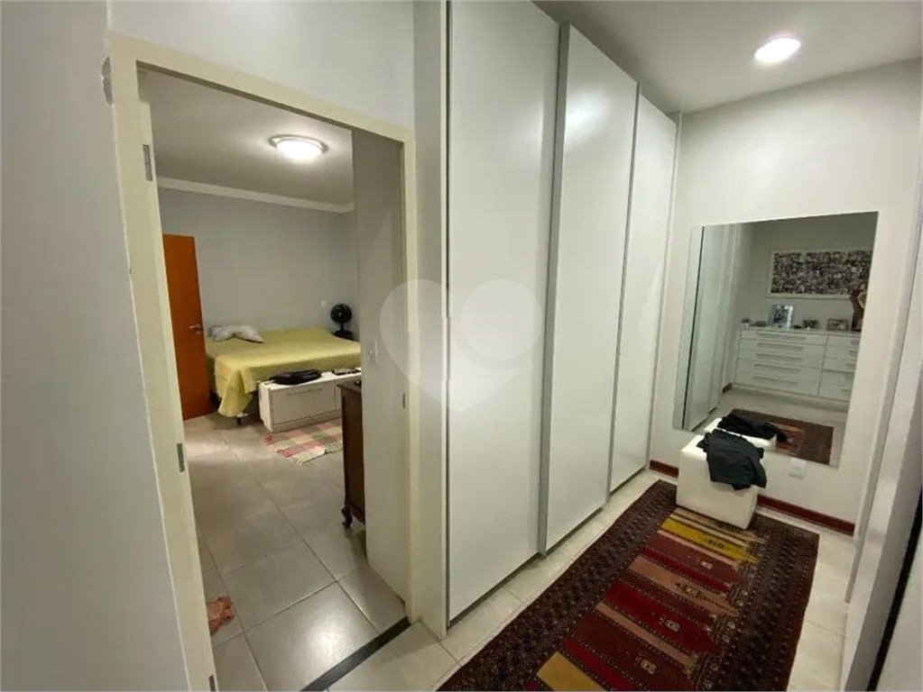 Casa de Condomínio para alugar com 3 quartos, 330m² - Foto 38