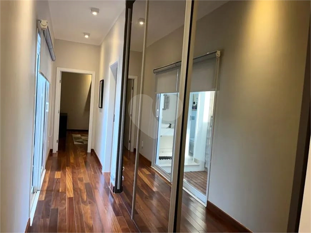 Casa de Condomínio para alugar com 3 quartos, 330m² - Foto 13