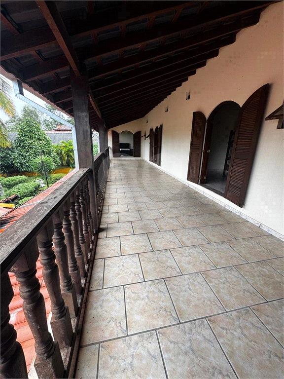 Chácara à venda com 7 quartos, 1500m² - Foto 18