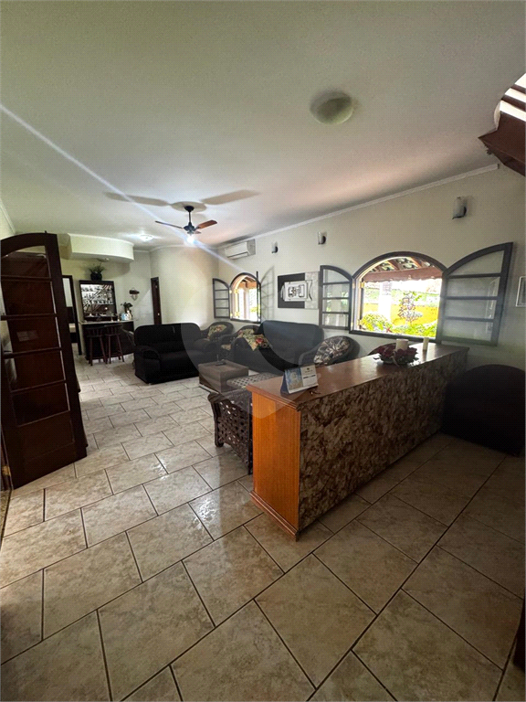 Chácara à venda com 7 quartos, 1500m² - Foto 4