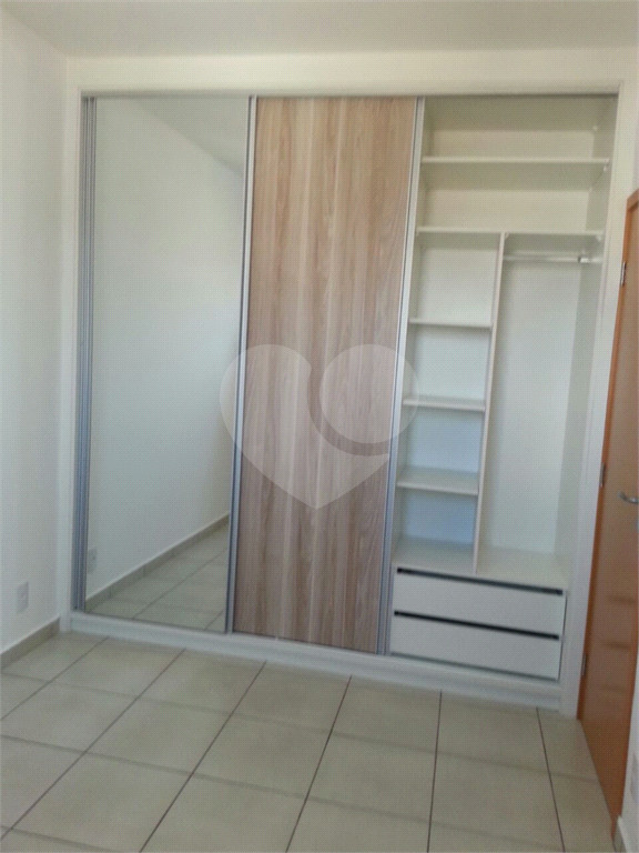 Apartamento à venda com 2 quartos, 53m² - Foto 18