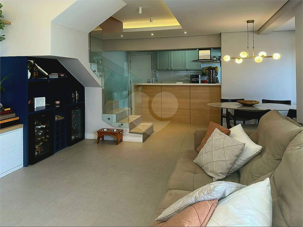 Cobertura Duplex a Venda Reformada com 2 Quartos 2 Vagas na Bela Vista São Paulo - SP