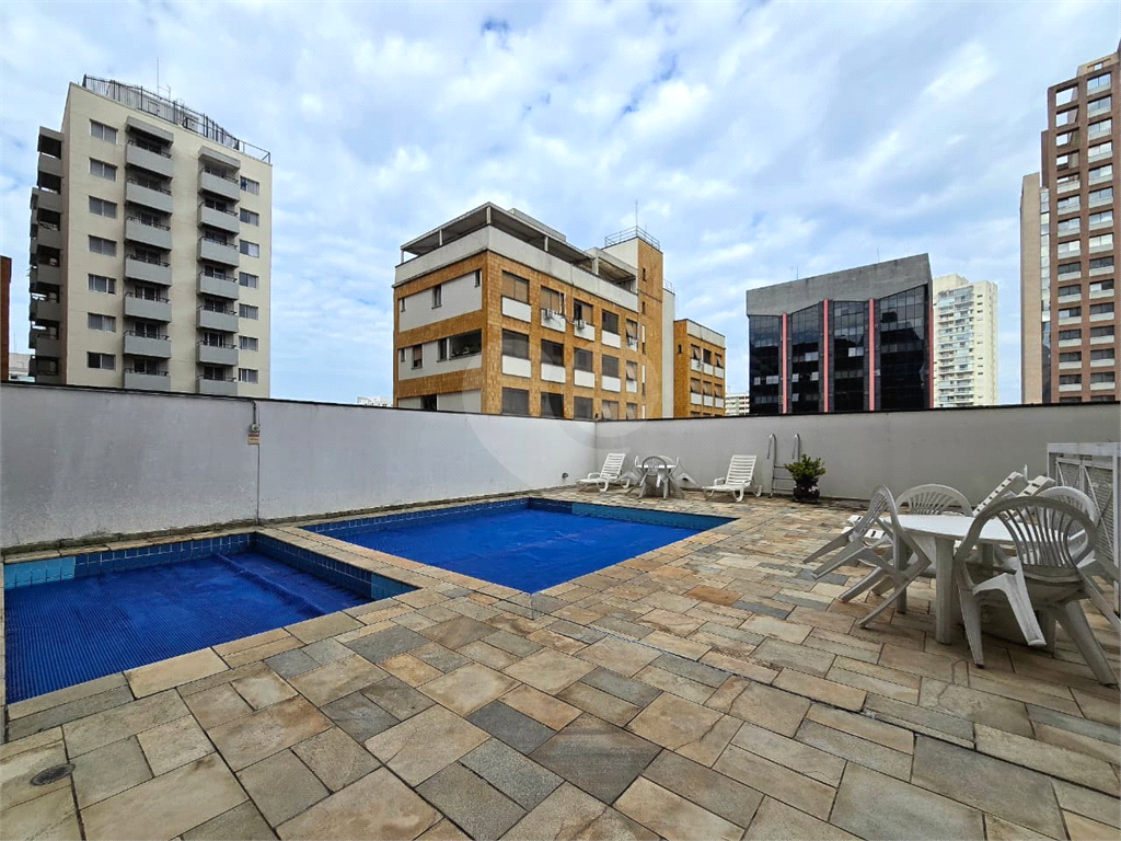 Cobertura Duplex a Venda Reformada com 2 Quartos 2 Vagas na Bela Vista São Paulo - SP