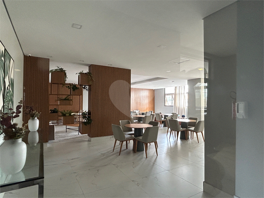 Apartamento de 69m2 com Varanda Gourmet ao lado do Shopping Metro Tucuruvi