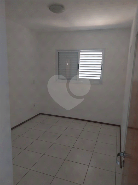 Apartamento à venda com 2 quartos, 63m² - Foto 12