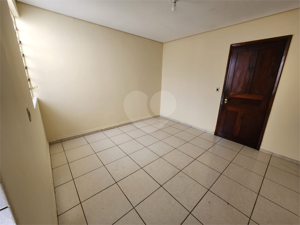 Casa à venda com 3 quartos, 196m² - Foto 5