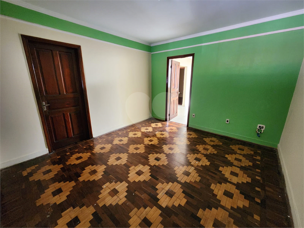 Casa à venda com 3 quartos, 196m² - Foto 10