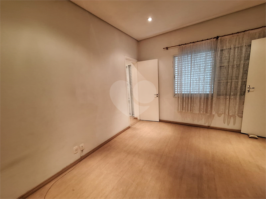 Sobrado à venda com 3 quartos, 217m² - Foto 12