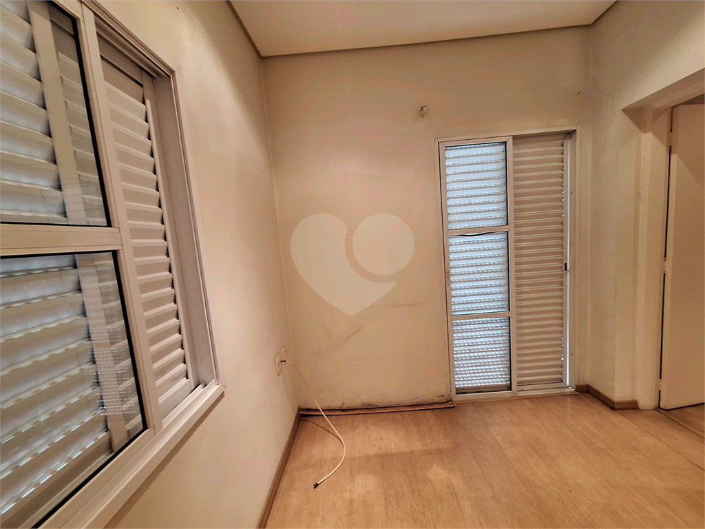 Sobrado à venda com 3 quartos, 217m² - Foto 18