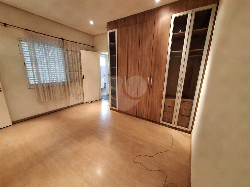 Sobrado à venda com 3 quartos, 217m² - Foto 13